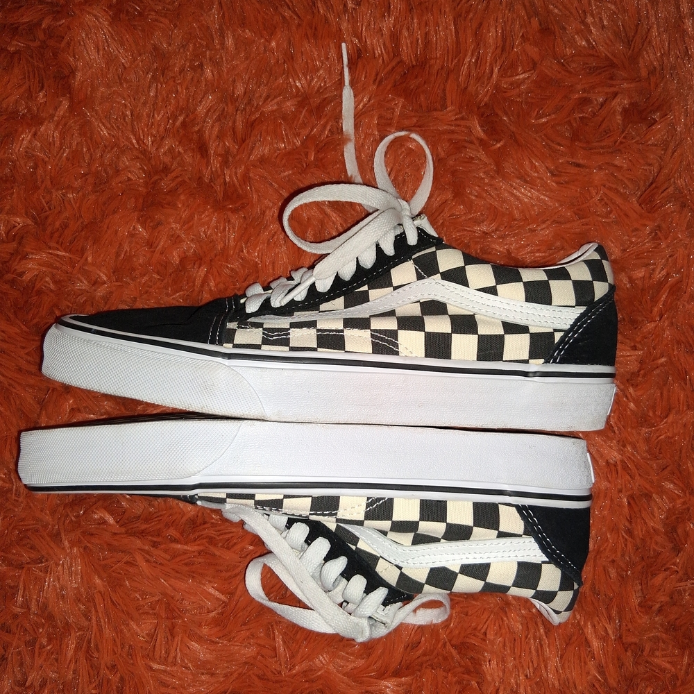 Vans Old Skool Checkerboard Sneakers in Black & Cream - Picture 2 of 8